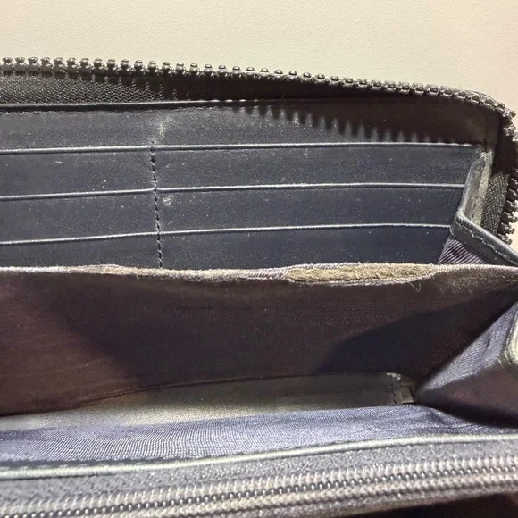 Gucci Floral Blue and Green Wallet - Picture 9 of 14